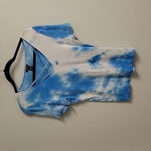 RUE21 Blue & White Tie Die Top